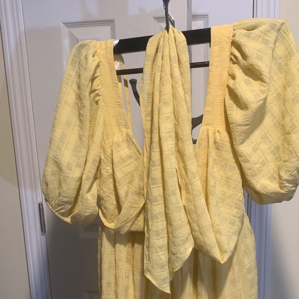 Lulu's Sunny Yellow Midi Dress - Picture 3 of 9